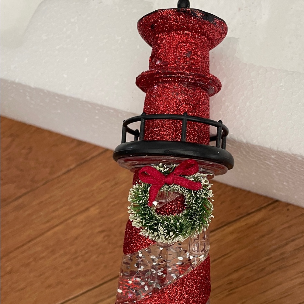 Red and White Lighthouse Glitter Lantern - Picture 4 of 6